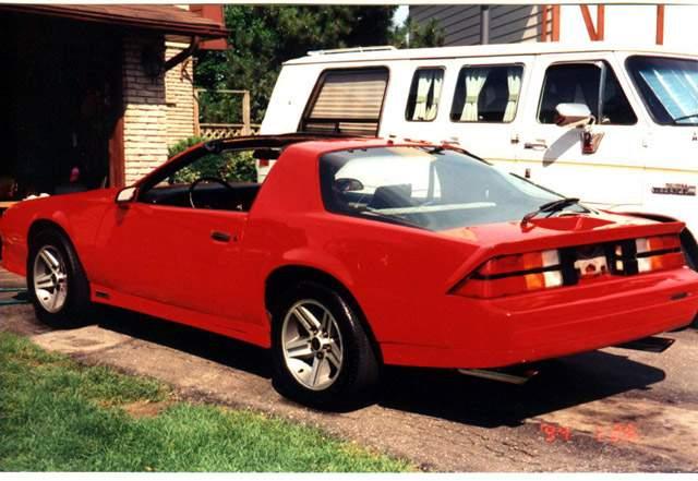 Backside of camaro in driveway.jpg